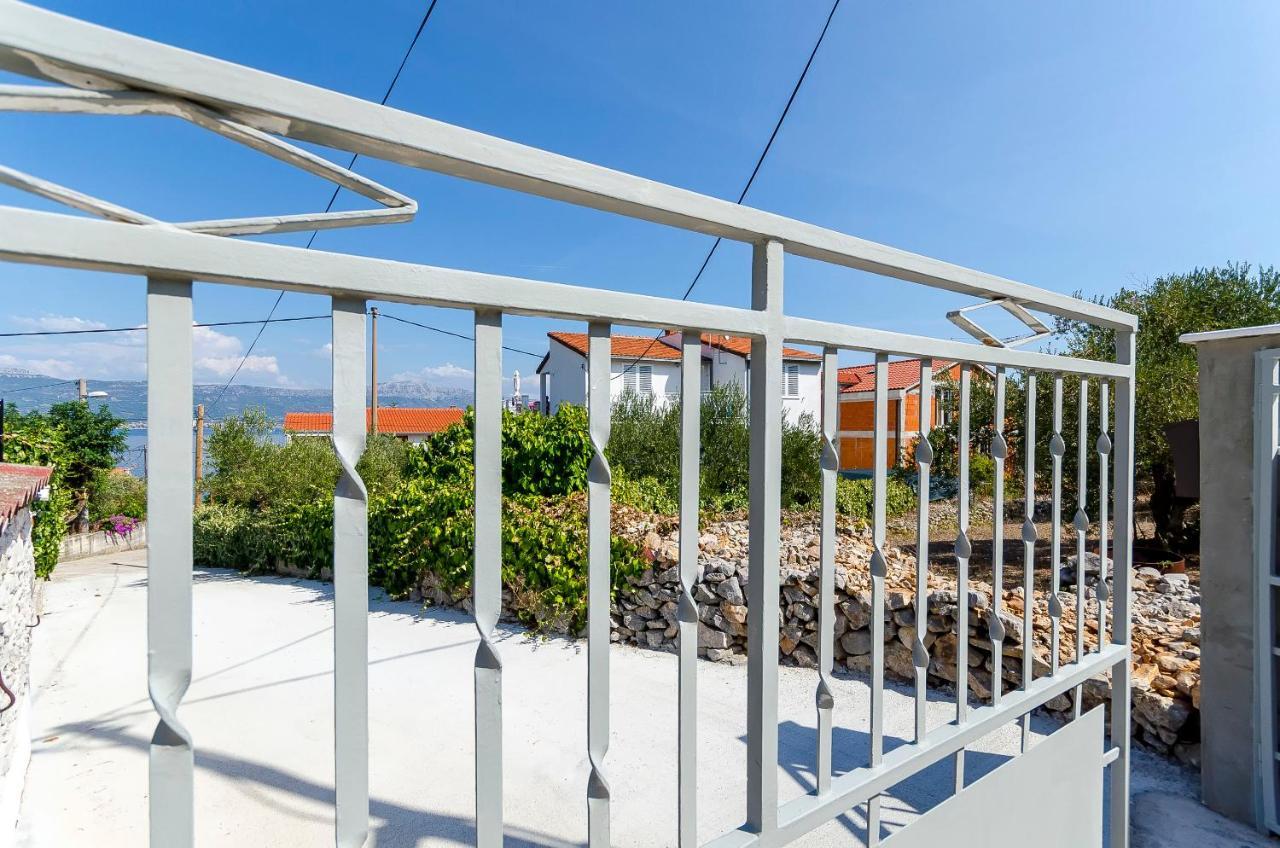 Apartments Milka Slatine Dış mekan fotoğraf